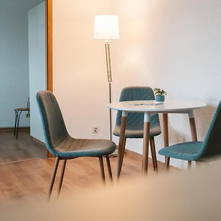 Anger17-1, Zentrales 2-zimmer-apartment In Lejlighed *