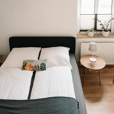 Anger17-1, Zentrales 2-zimmer-apartment In Lejlighed Dessau-Rosslau