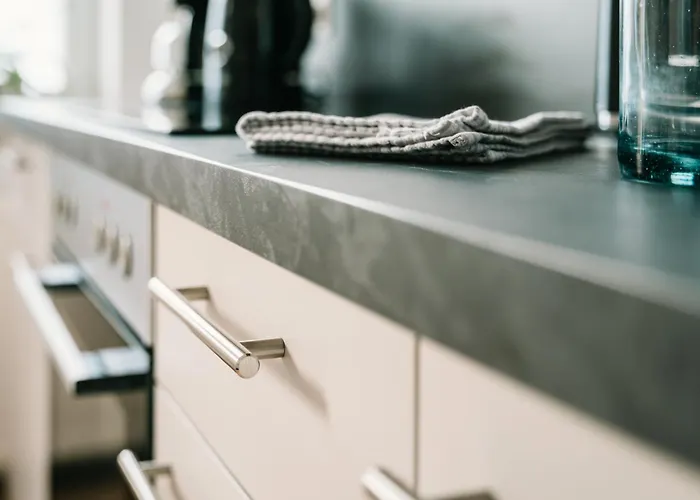 Anger17-1, Zentrales 2-zimmer-apartment In